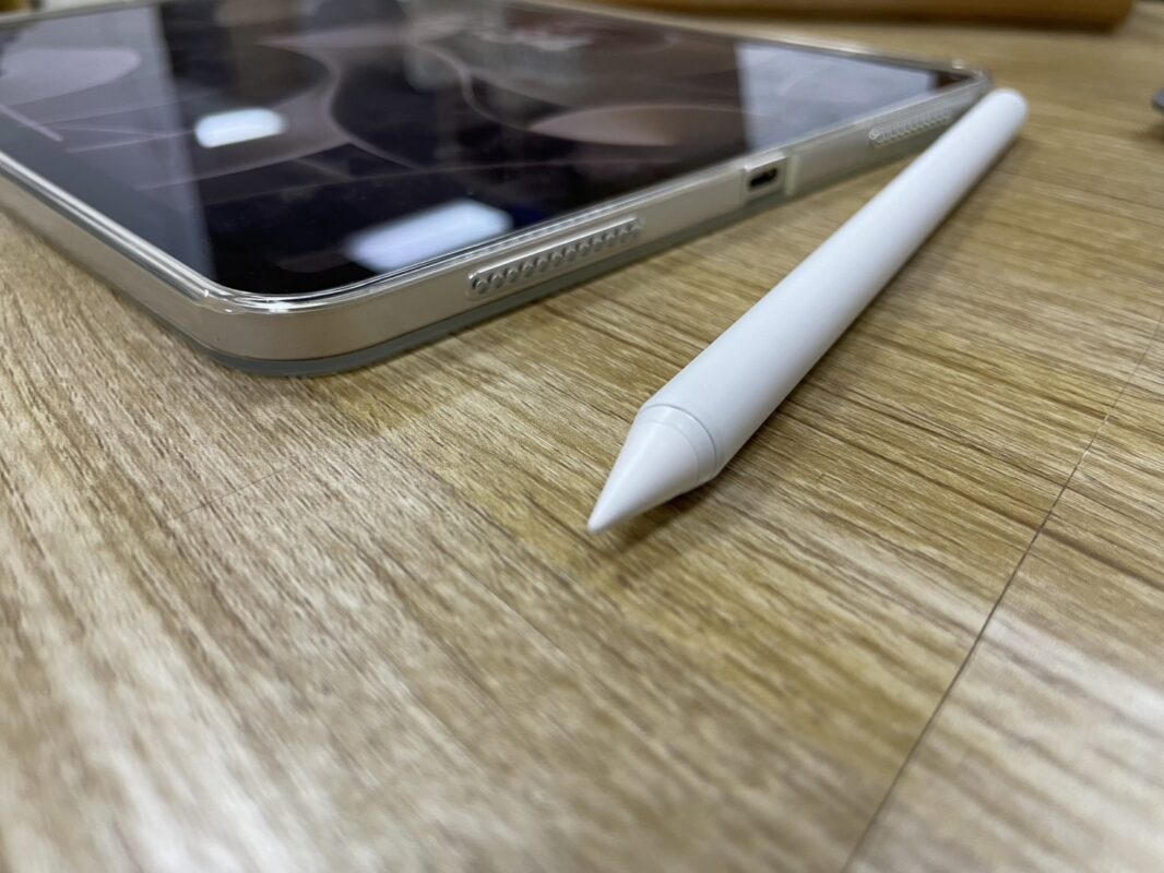 磁吸充電與USB-C充電的觸控筆